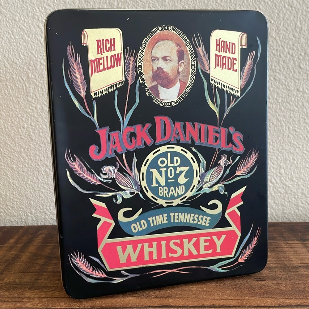 🎯“Jack Daniels” Collectible Tin & Lid